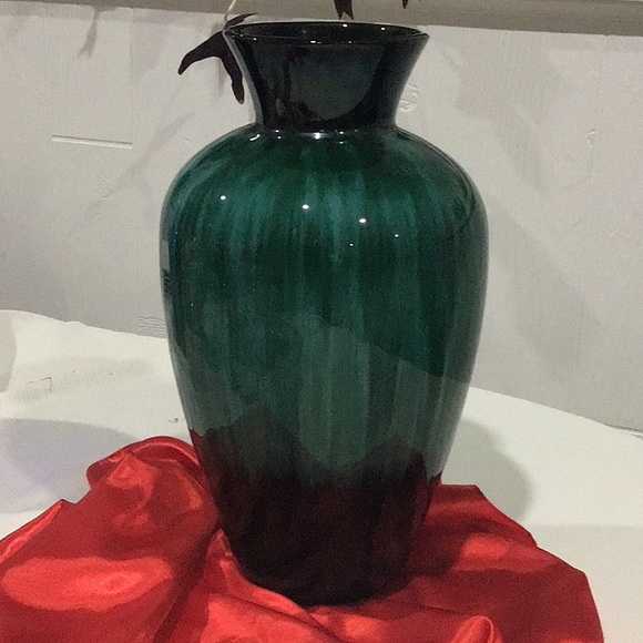 Blue Mountain Accents Vintage Blue Mountain Pottery Vase Poshmark